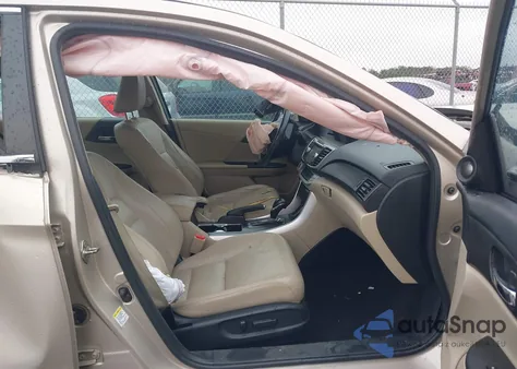 2013 Honda Accord Sdn Ex-L z USA, uszkodzony, nr VIN 1HGCR2F84DA076561